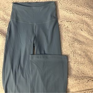 utility blue groove flare leggings
